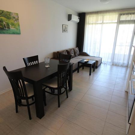 Menada Kavaci Sozopol Apartments Szoba fotó