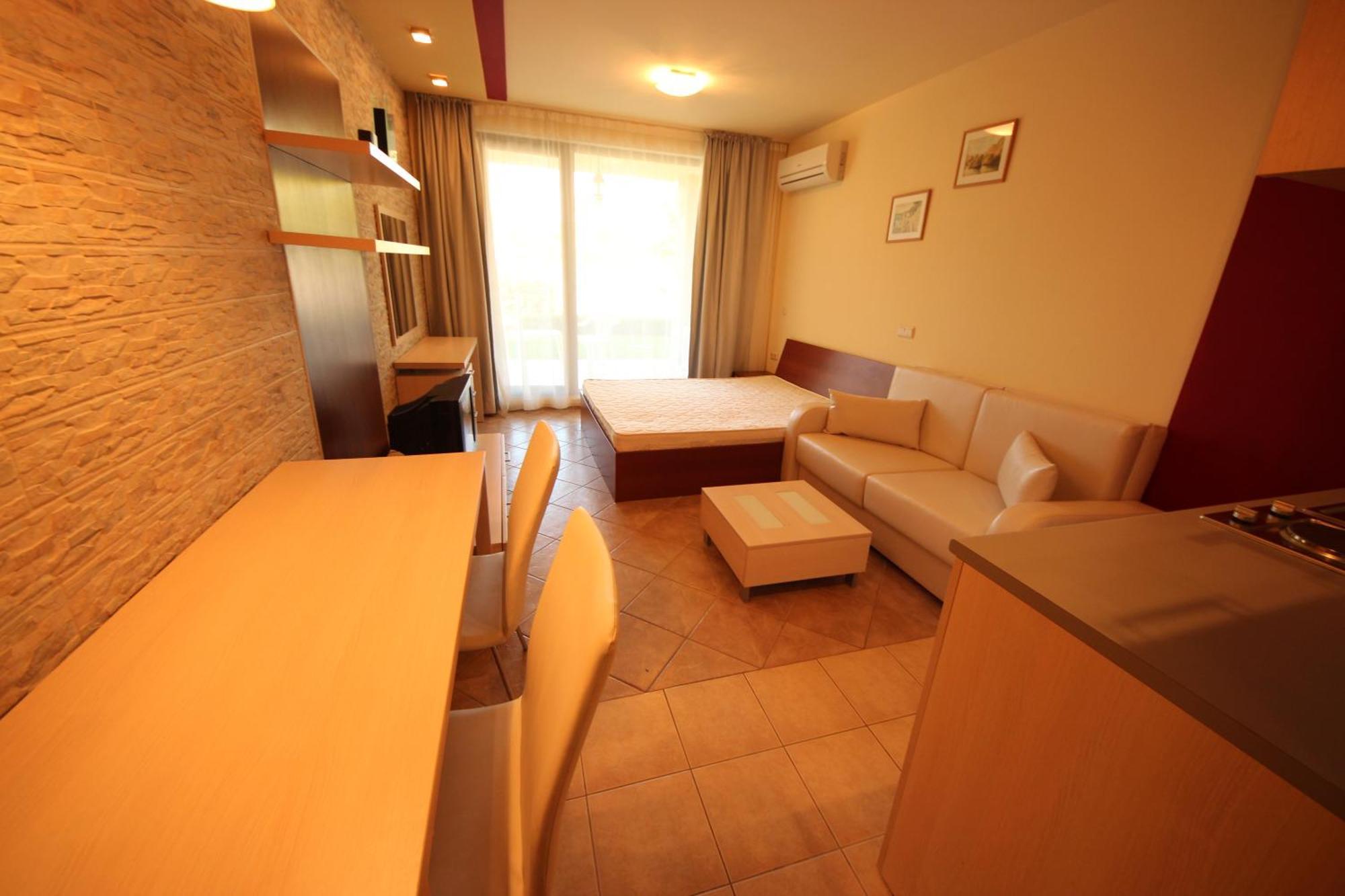 Menada Kavaci Sozopol Apartments Szoba fotó