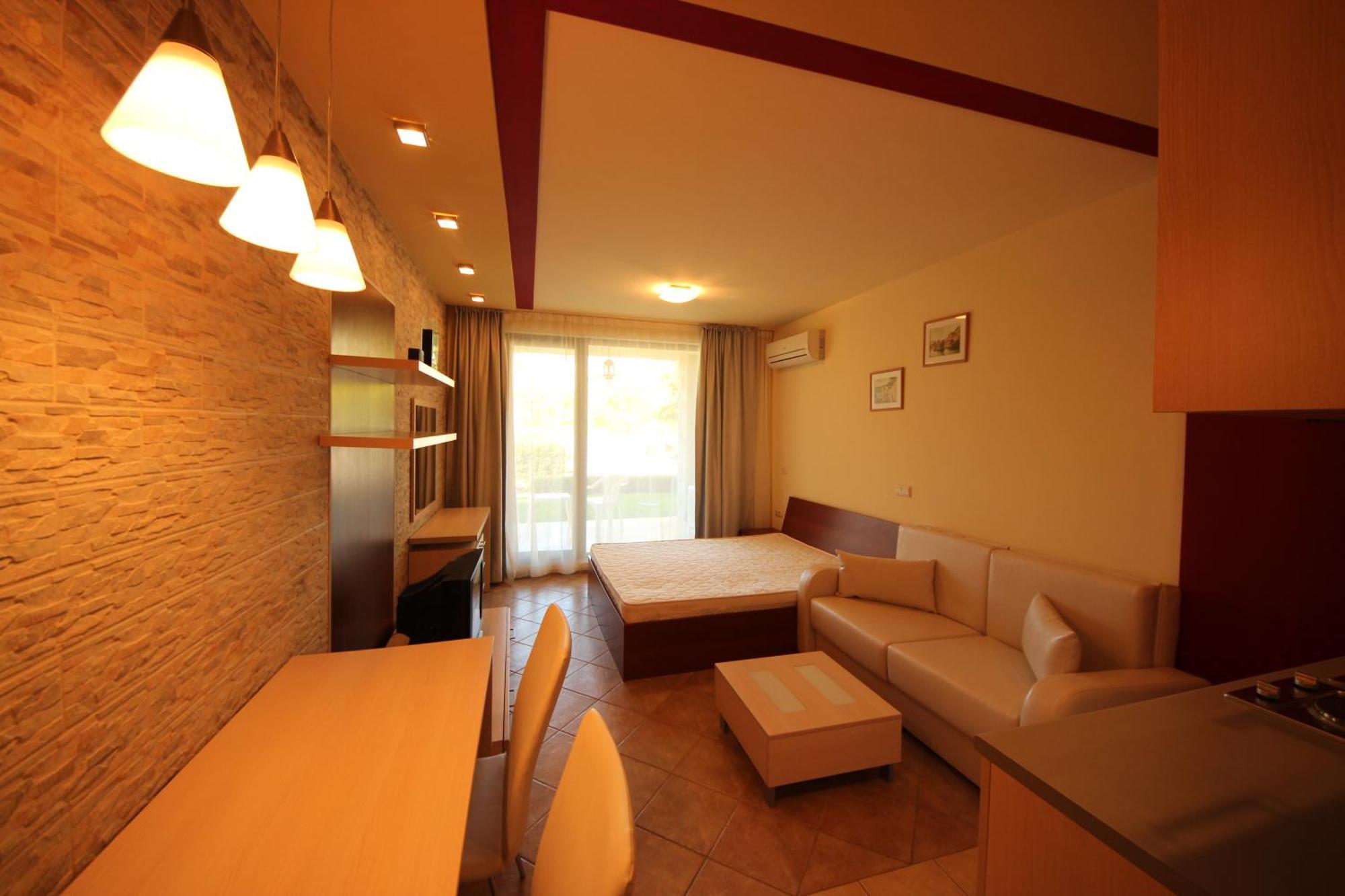 Menada Kavaci Sozopol Apartments Szoba fotó