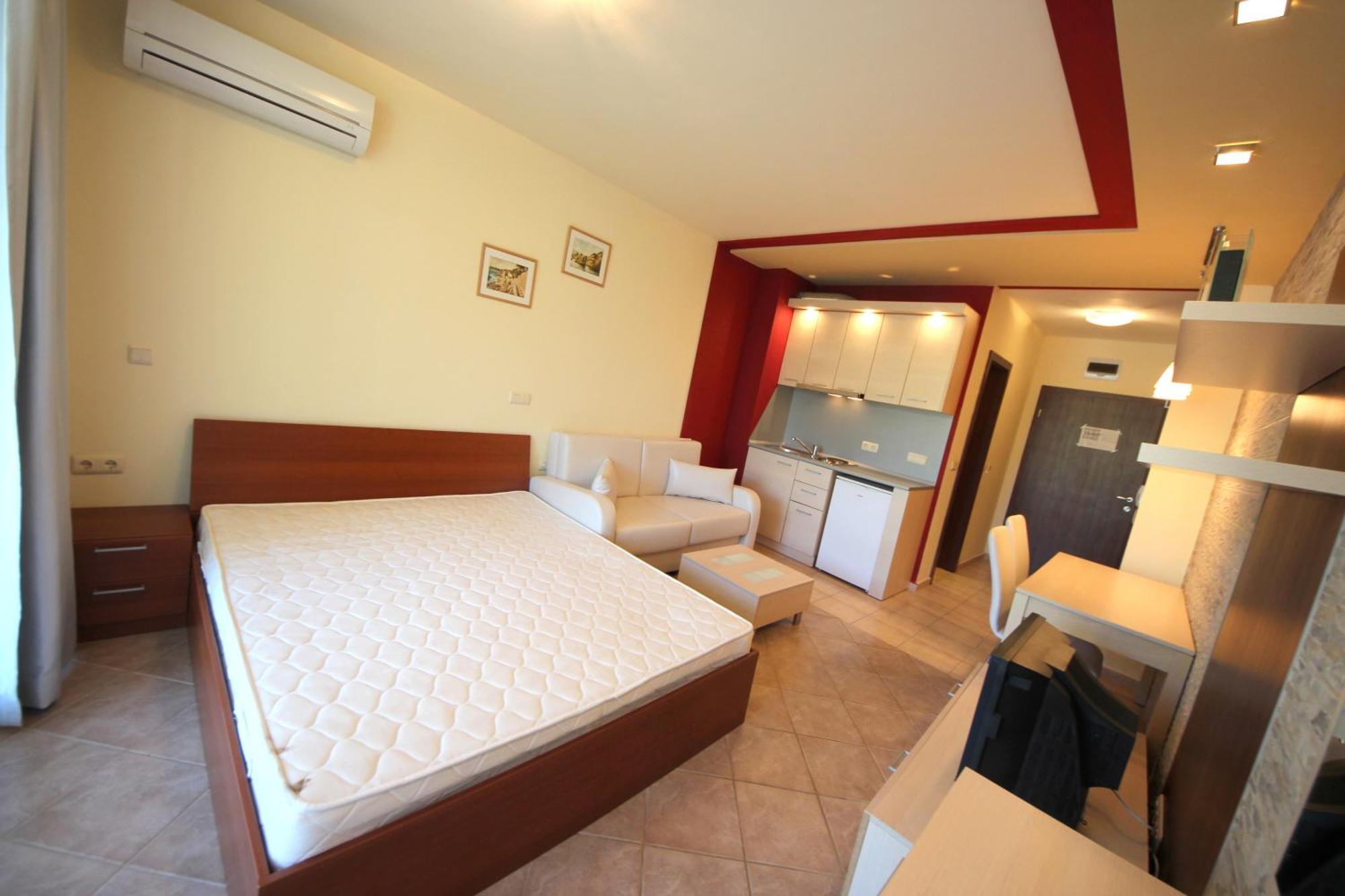 Menada Kavaci Sozopol Apartments Szoba fotó