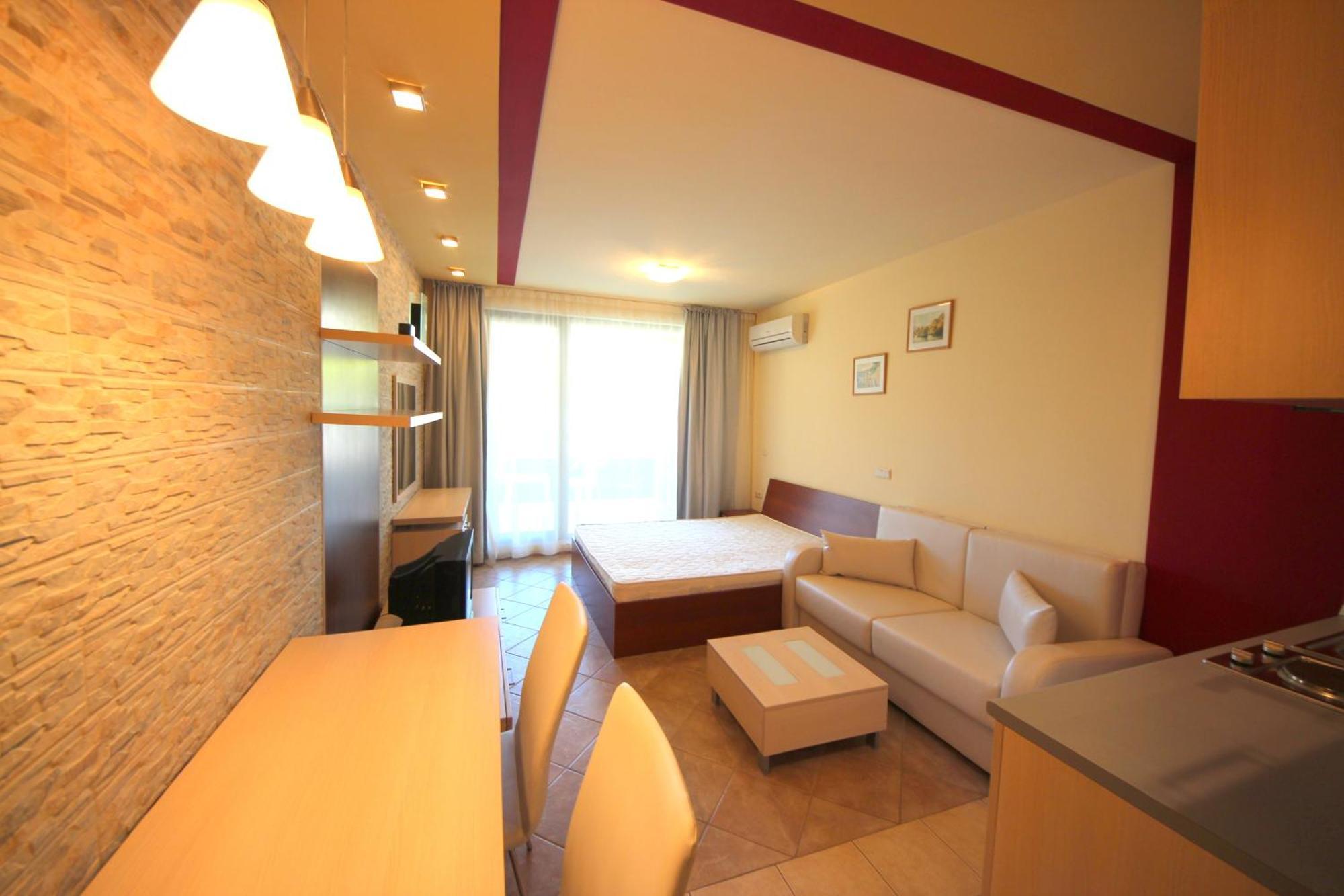 Menada Kavaci Sozopol Apartments Szoba fotó