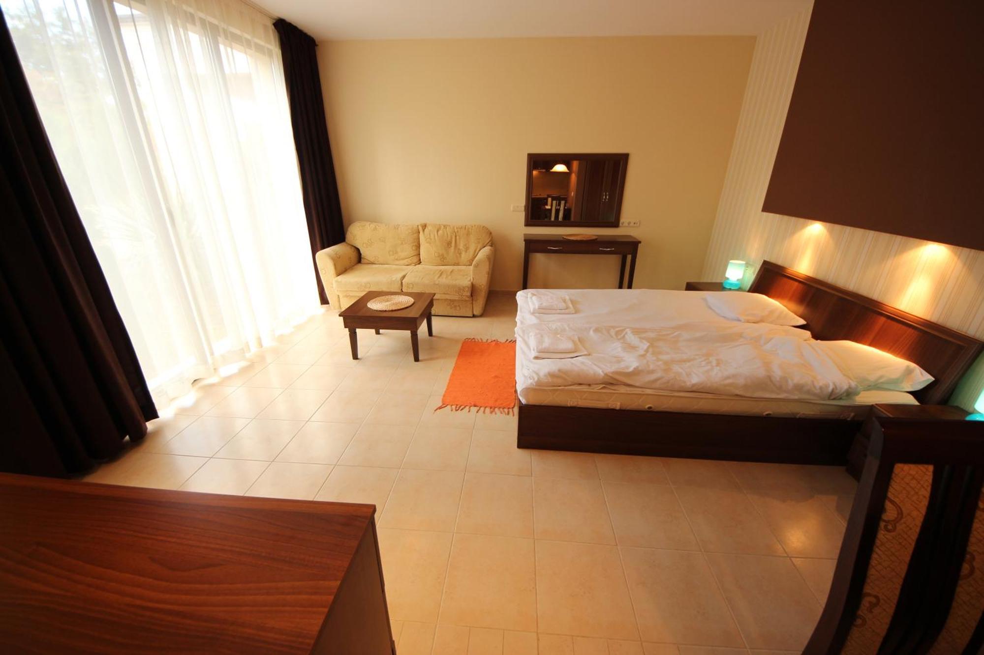 Menada Kavaci Sozopol Apartments Szoba fotó